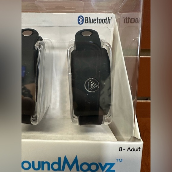 Motion-Activated Musical Bandz - Black - Picture 8 of 8